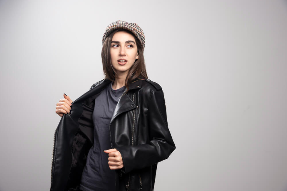 Stay Chic & Warm: The Ultimate Guide to Buying a Womens Puffer Jacket in 2025